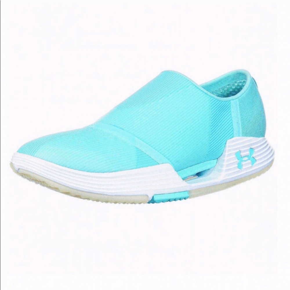 SALE NWT 5 Star Under Armour Speedform Slip On - Picture 2 of 8
